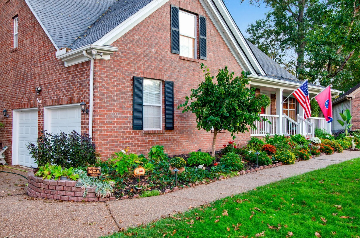 3289 River Walk Dr