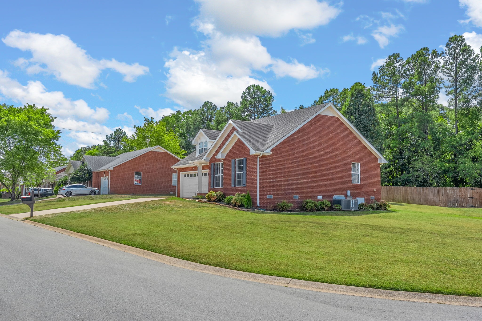 320 Maple Park Dr