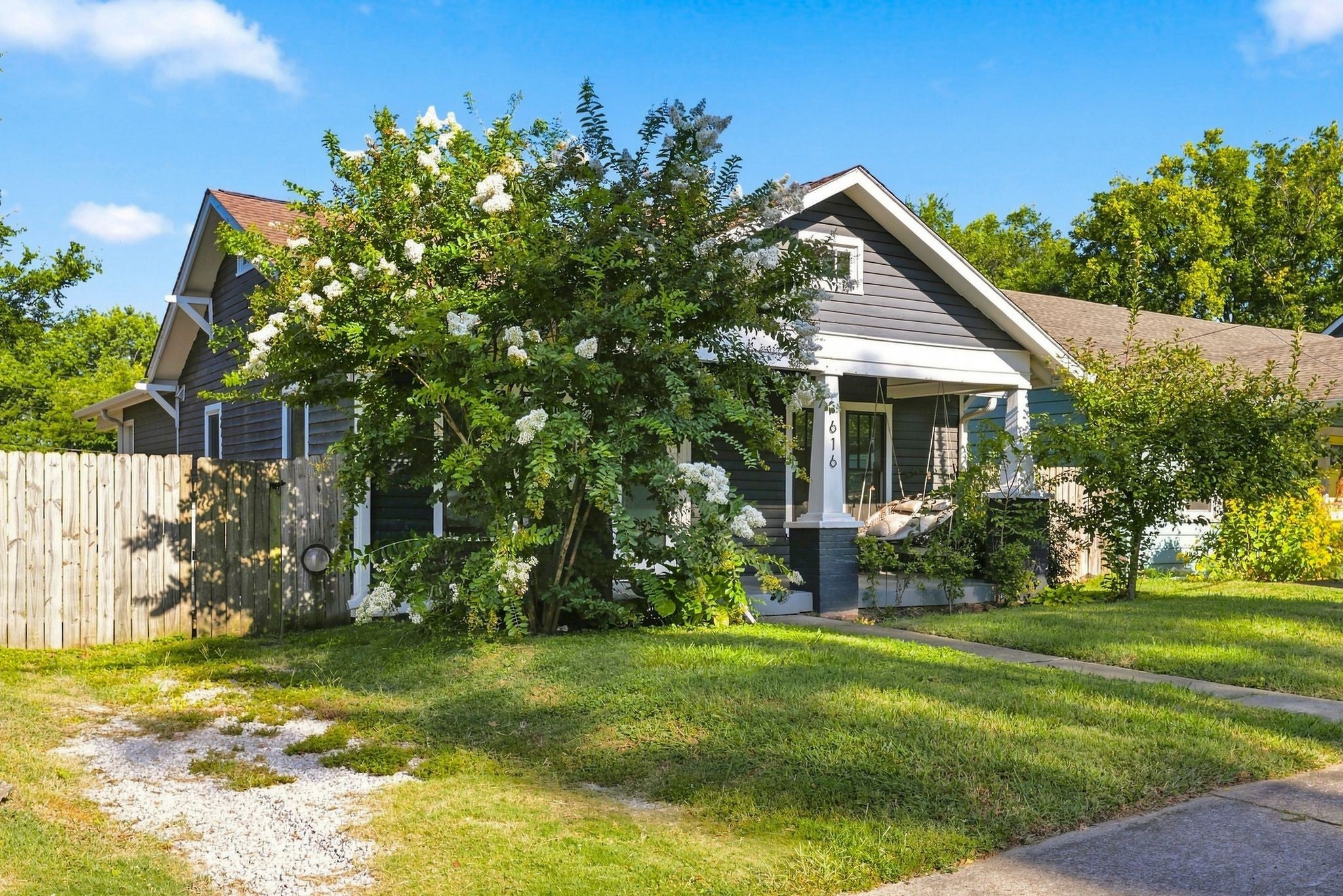 616 McFerrin Ave