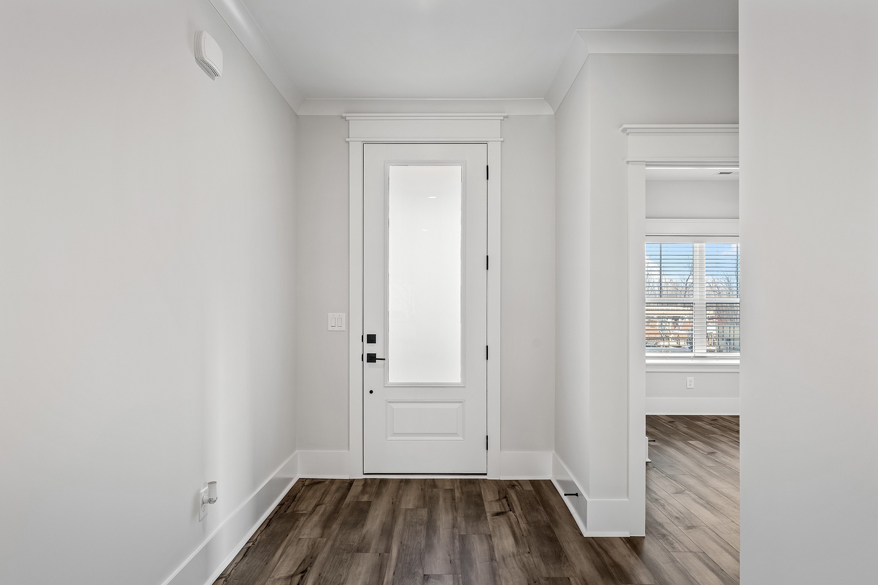 813 Tanager Court