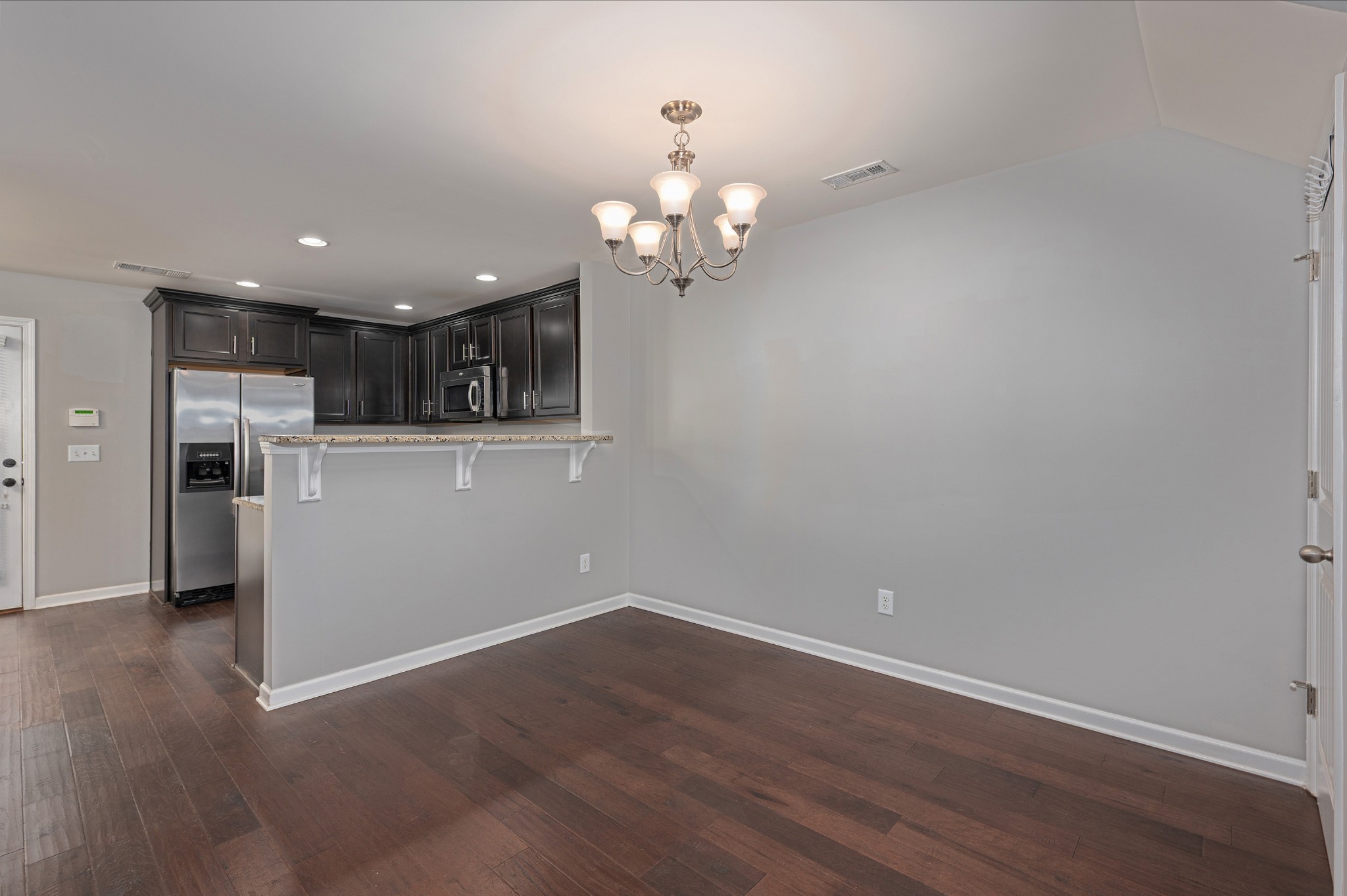 1433 Riverbrook Dr