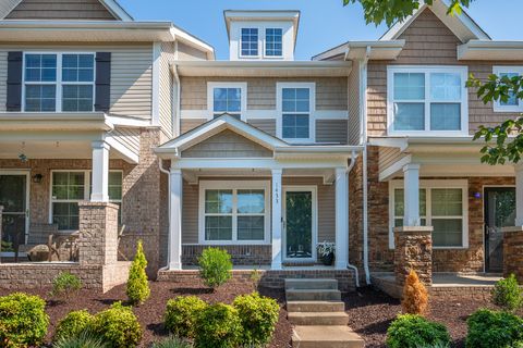 1433 Riverbrook Dr Hermitage TN 37076