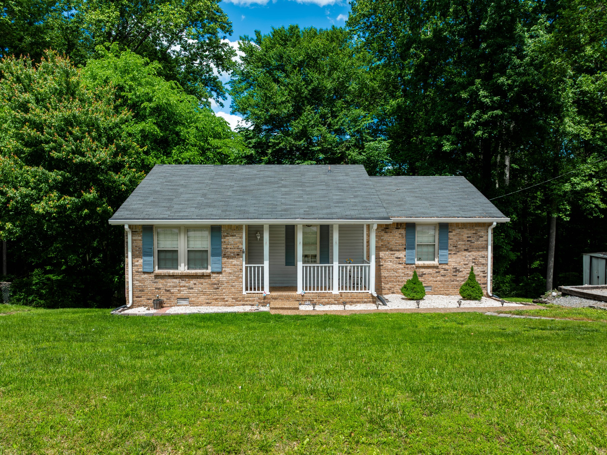 1703 Winding Way Dr