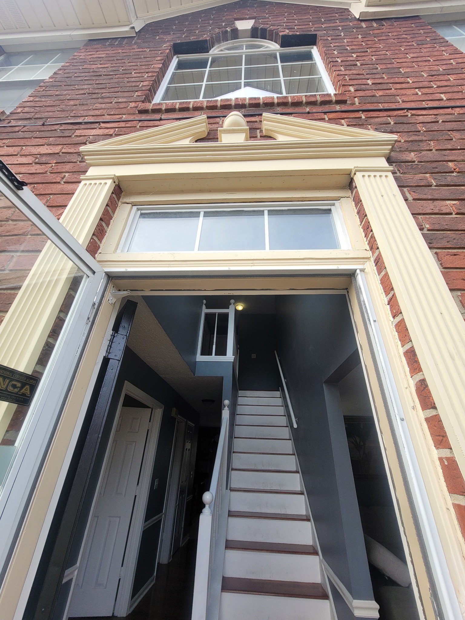 1204 Orchard Mountain Ct