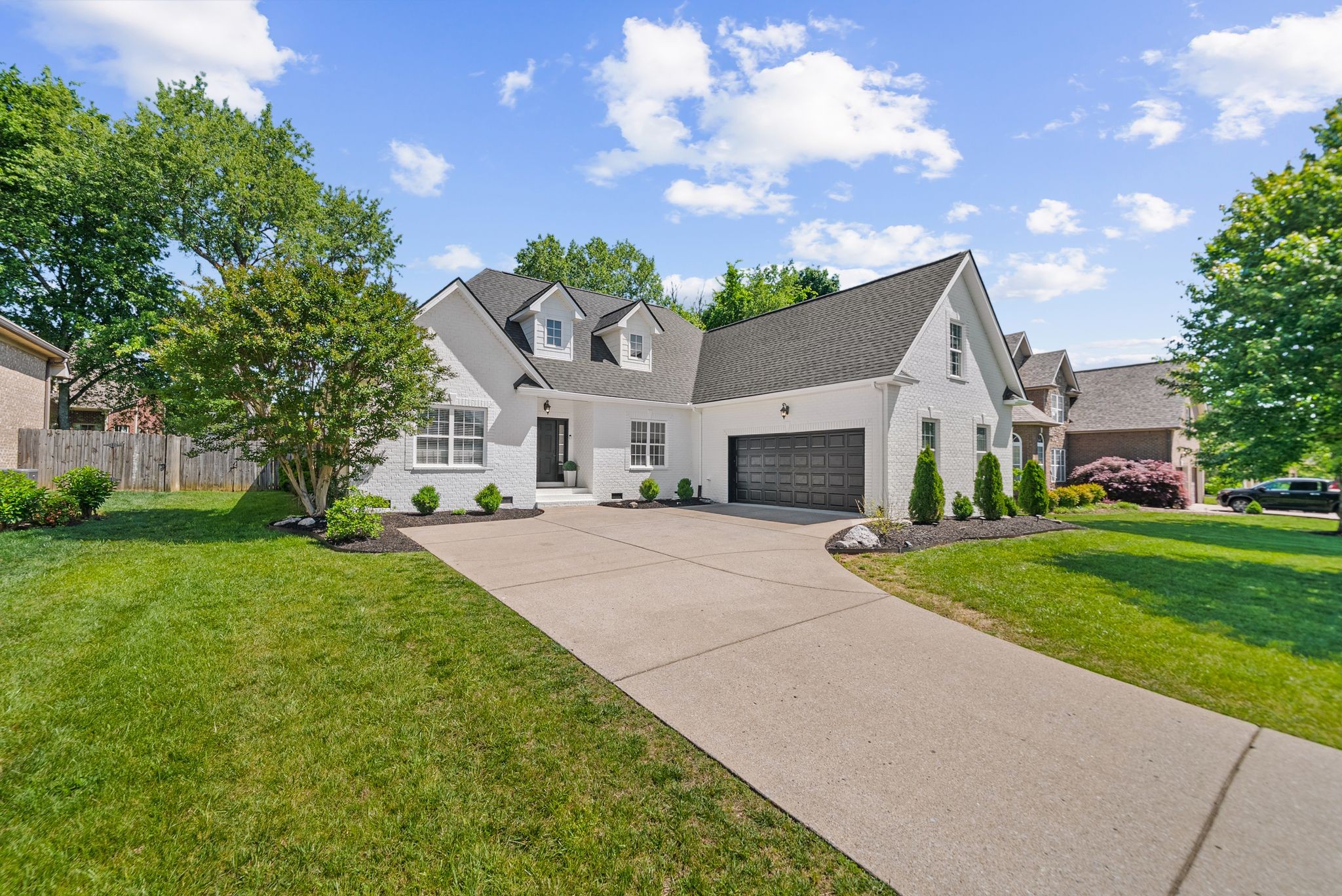 3015 Sakari Cir