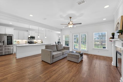 2408 Stonecenter Ln Murfreesboro TN 37128