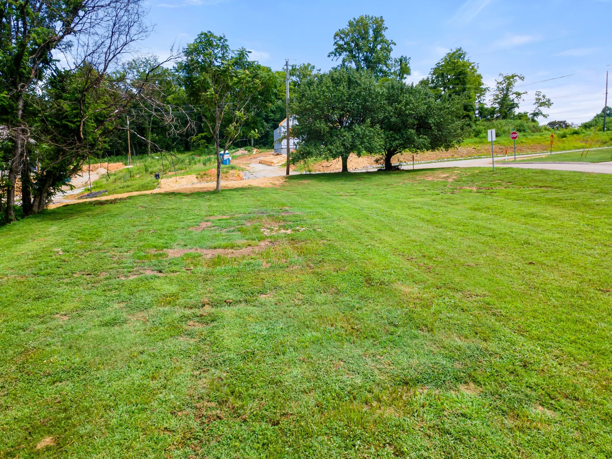1400 Brook Dr