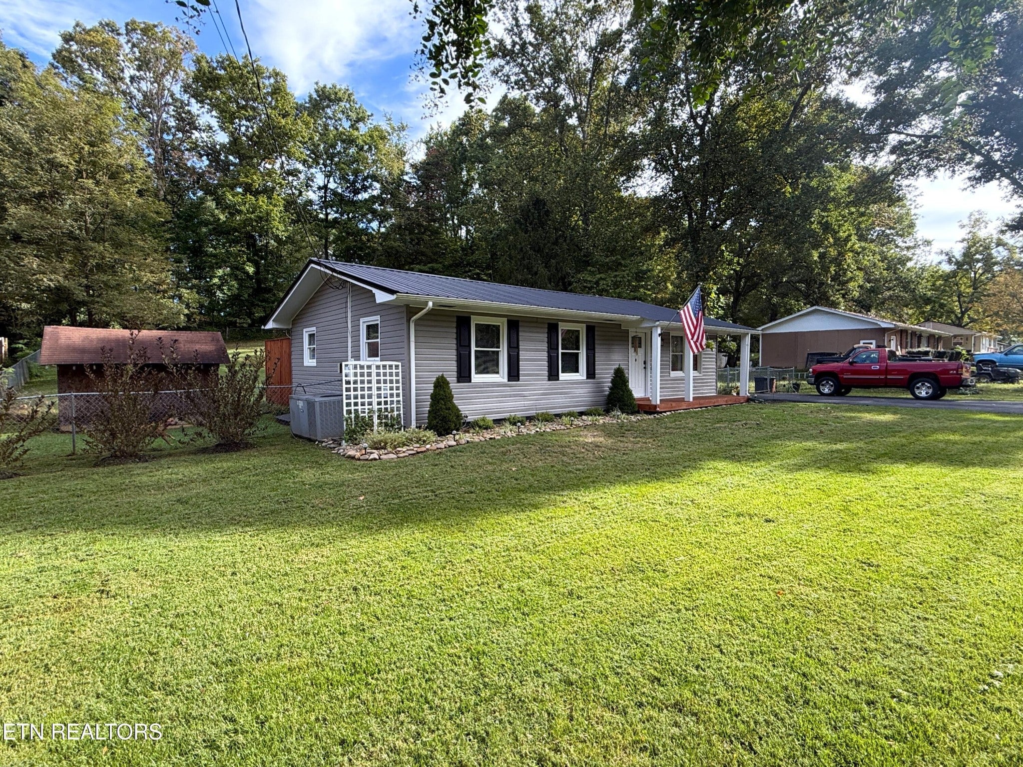 108 Woodland Circle