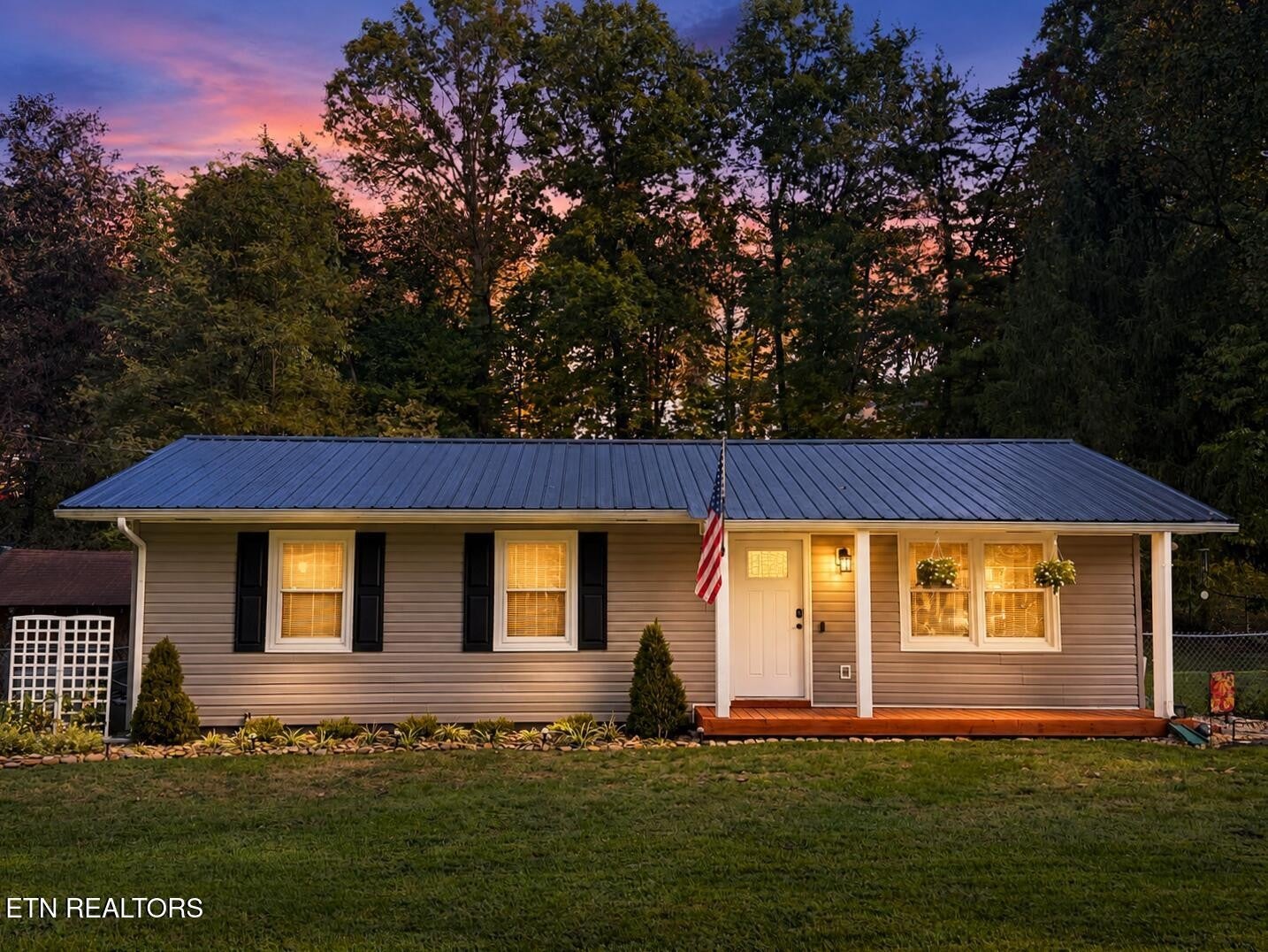 108 Woodland Circle