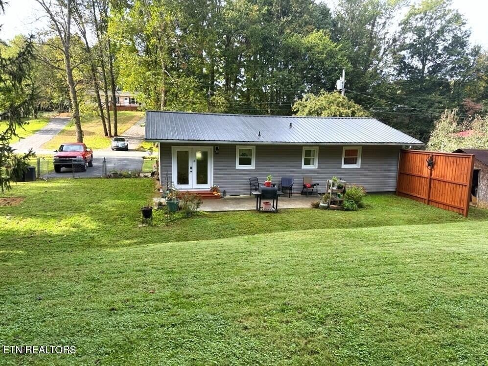 108 Woodland Circle