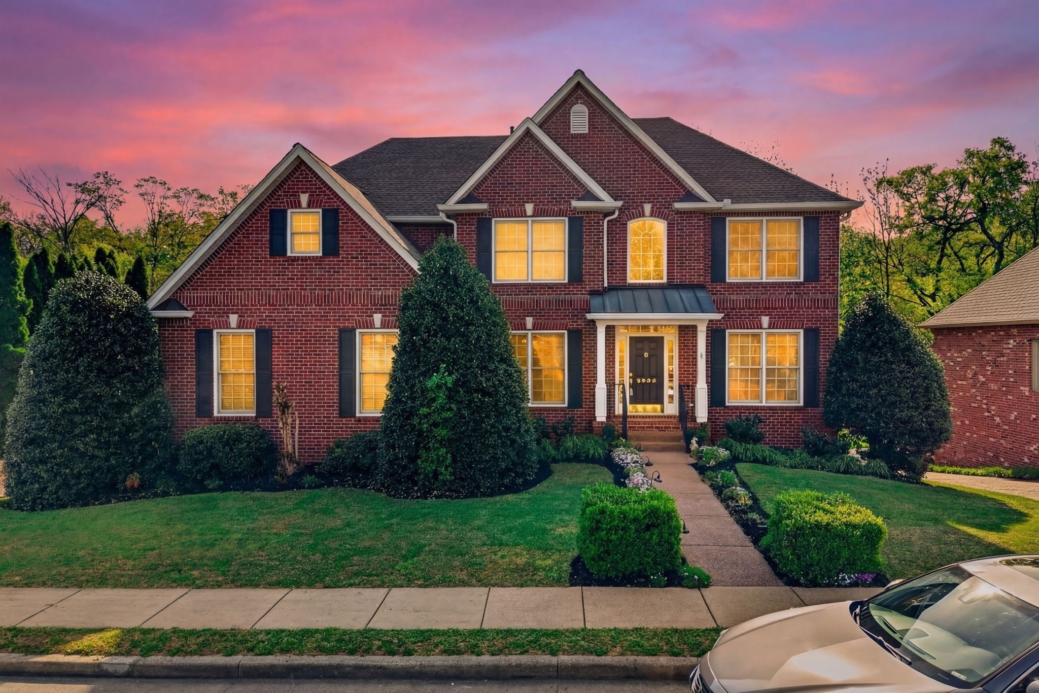 5628 Montelle Ln