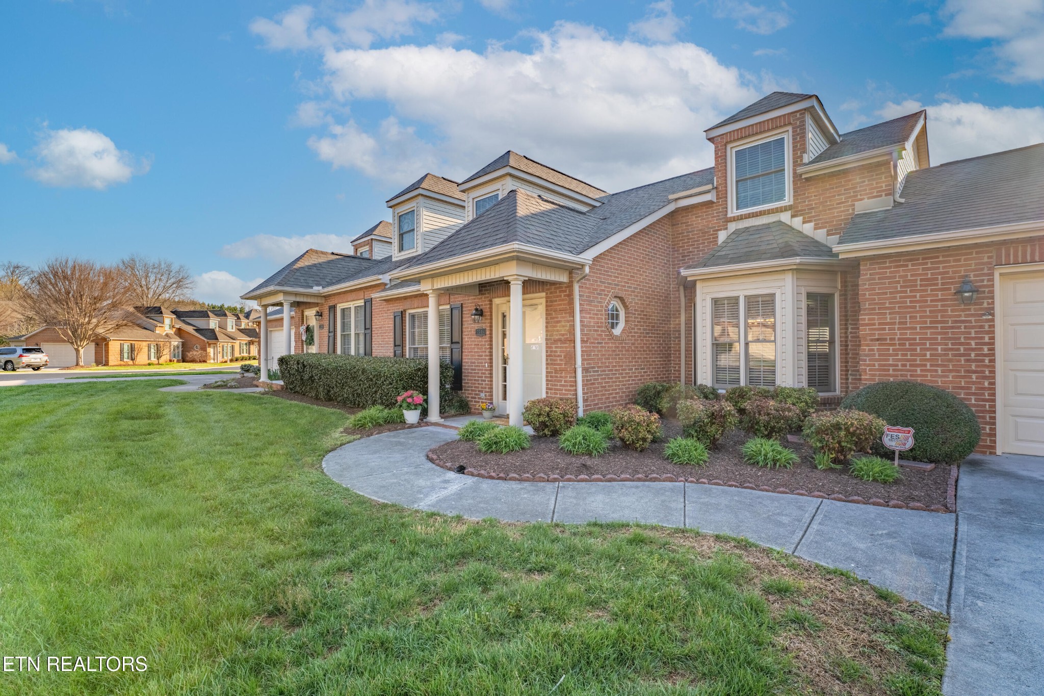 7546 Saint Baron Way