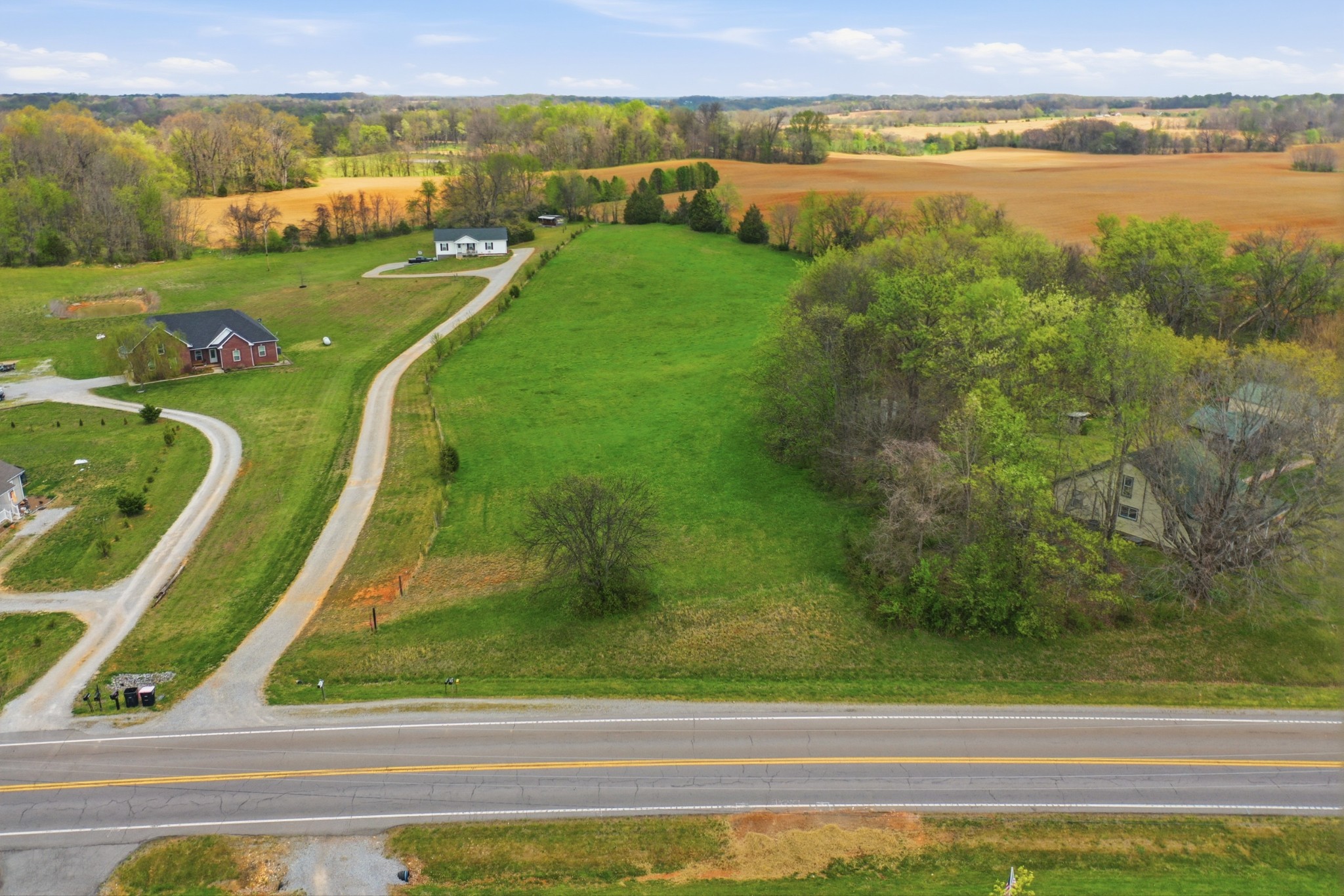6483 Highway 161