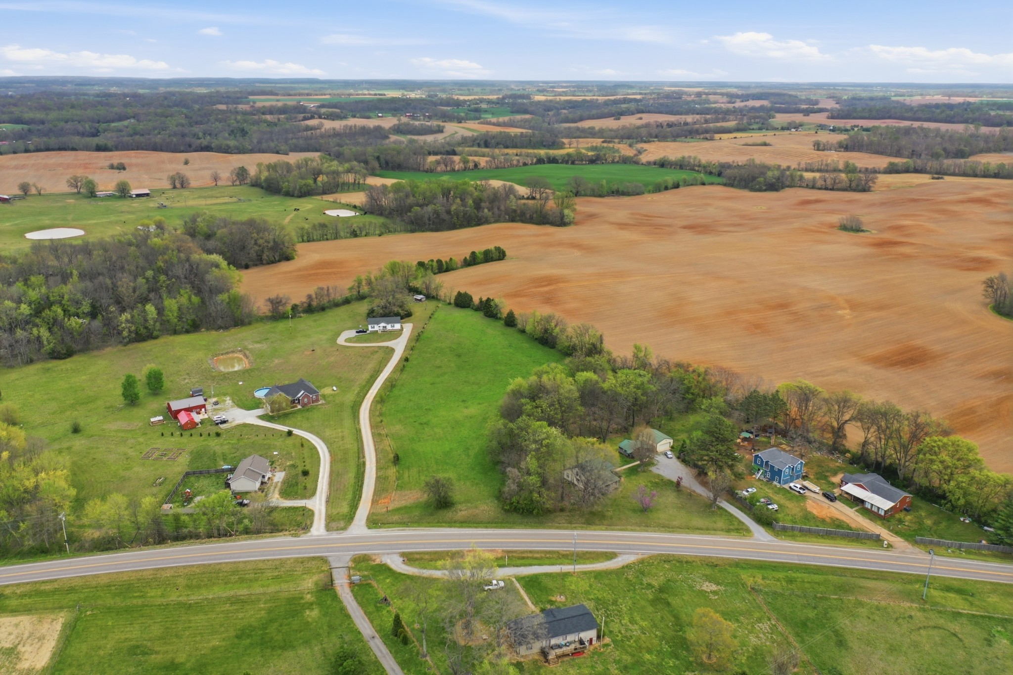 6483 Highway 161