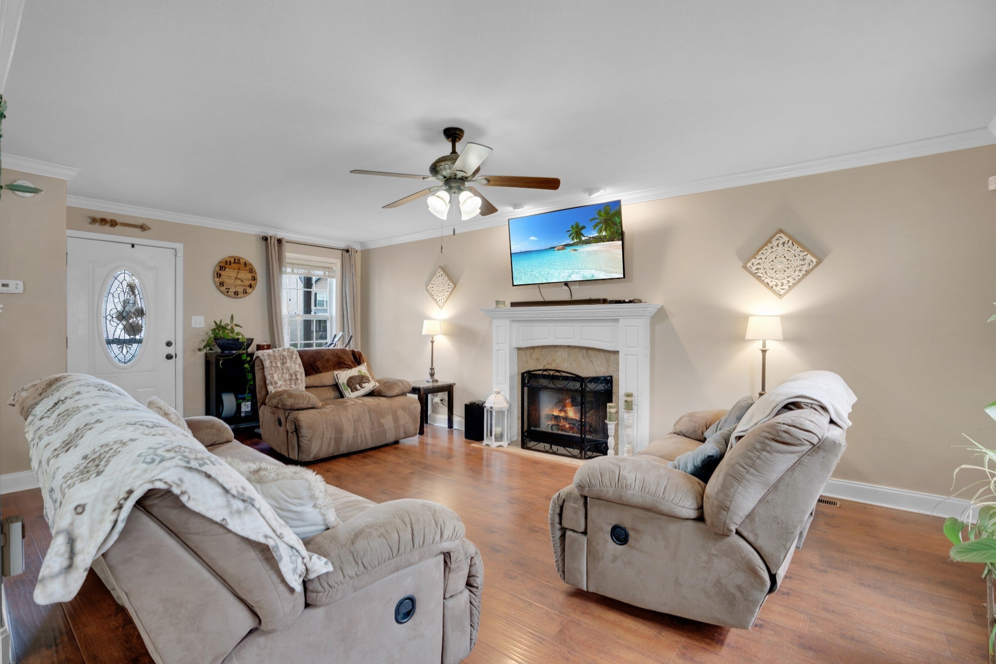 3654 Fox Tail Dr