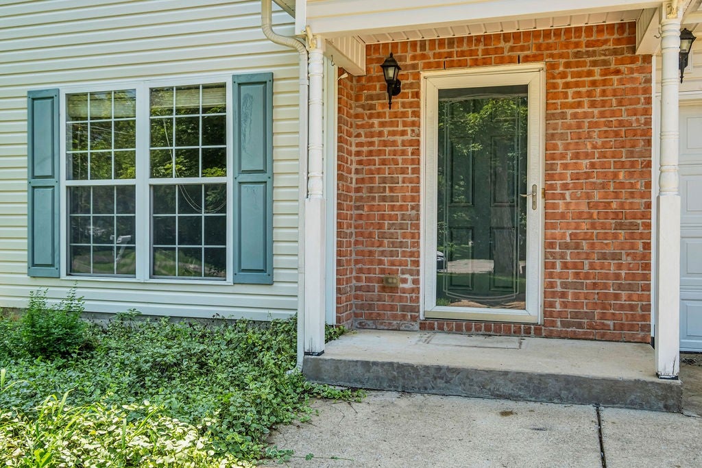 189 Sunrise Ave