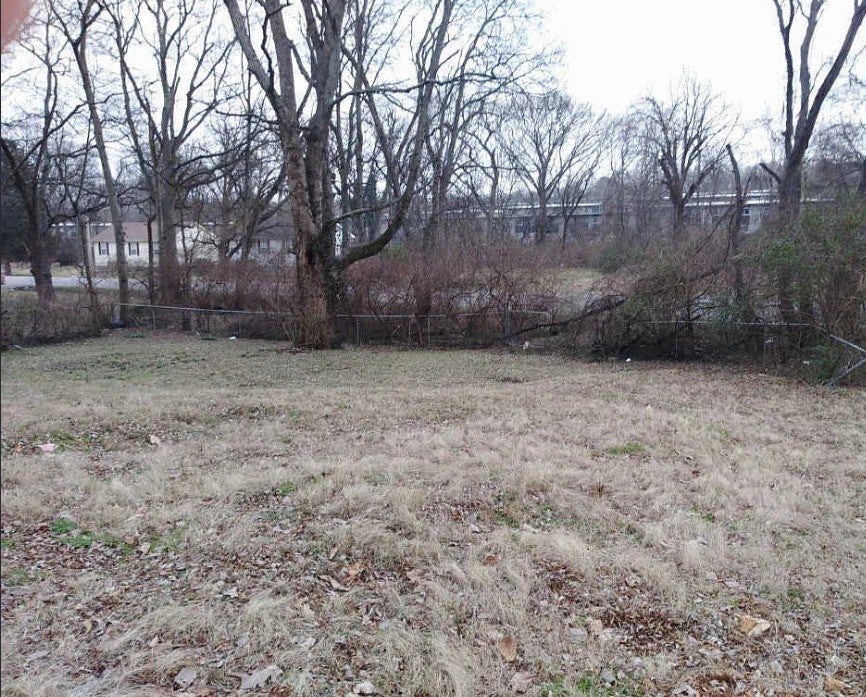 863 Argle Ave