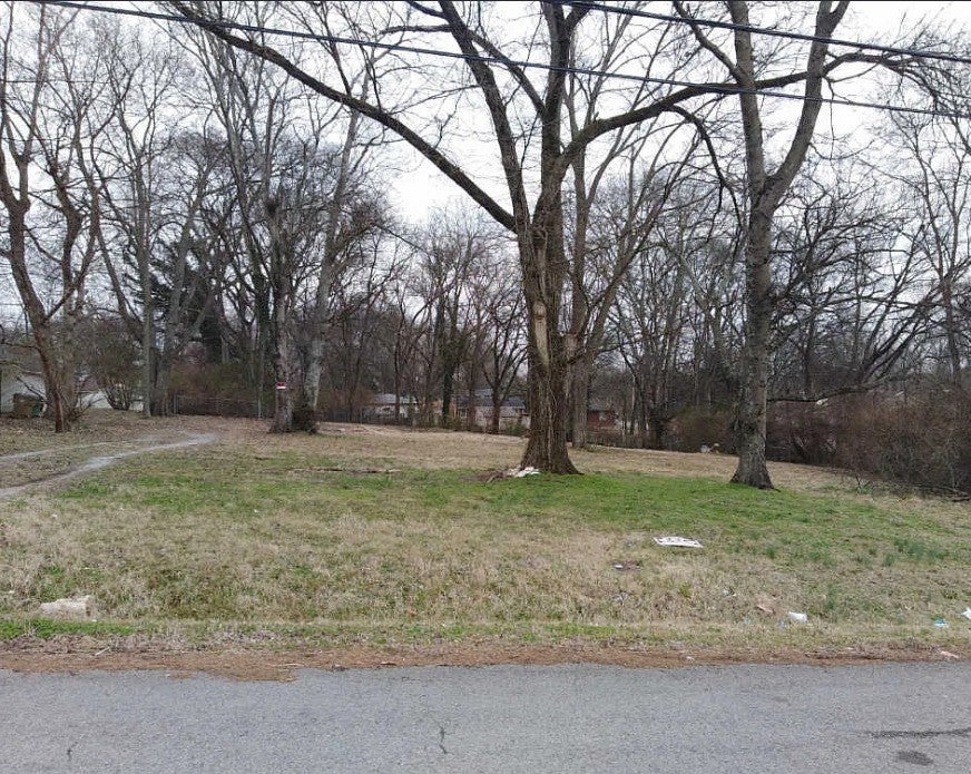 863 Argle Ave