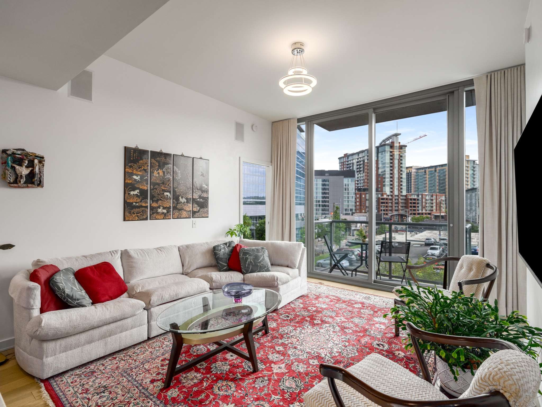 1212 Laurel St 304