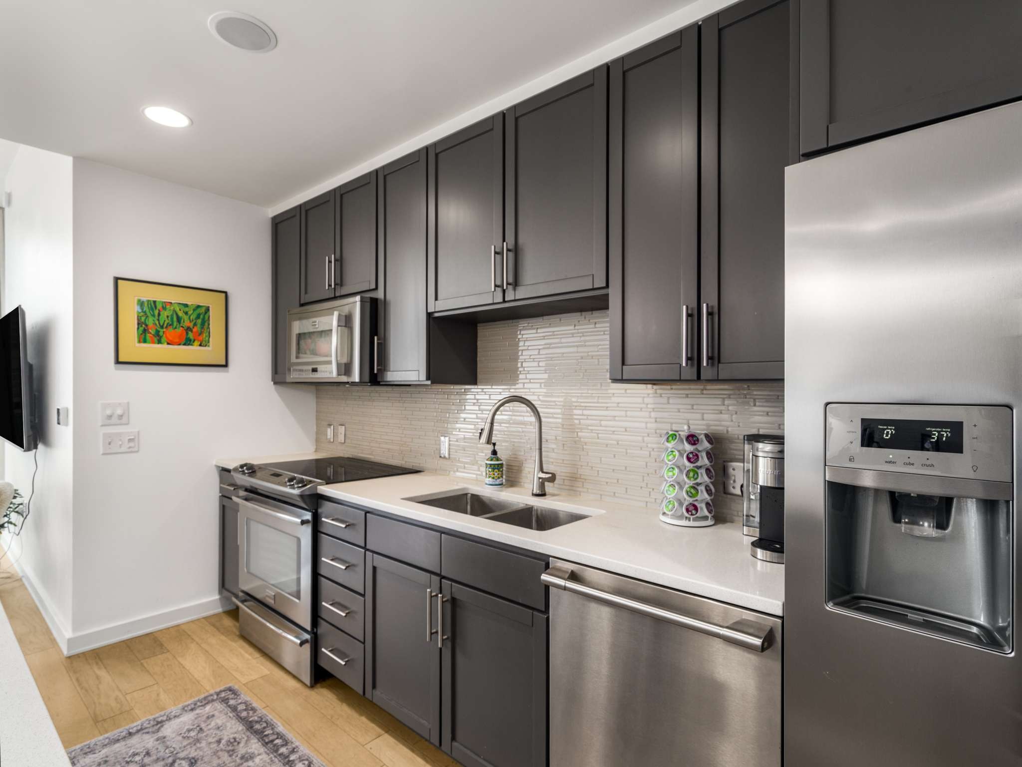 1212 Laurel St 304