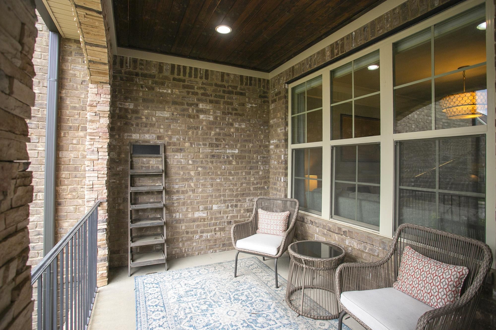 7003 Kidman Ln