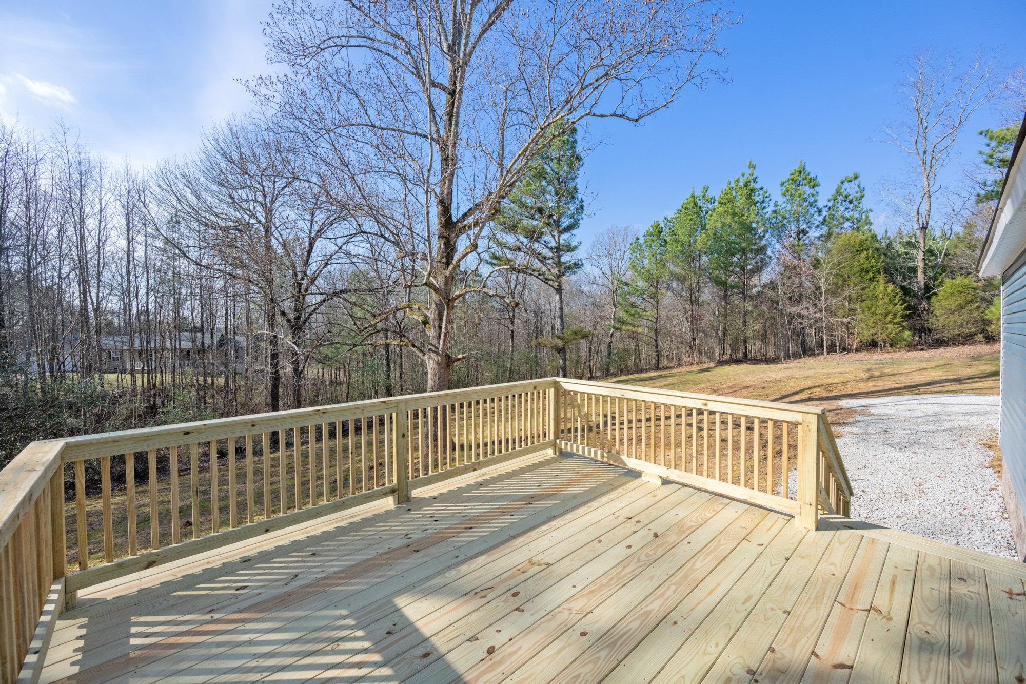 992 Greenway Rd - Photo 3