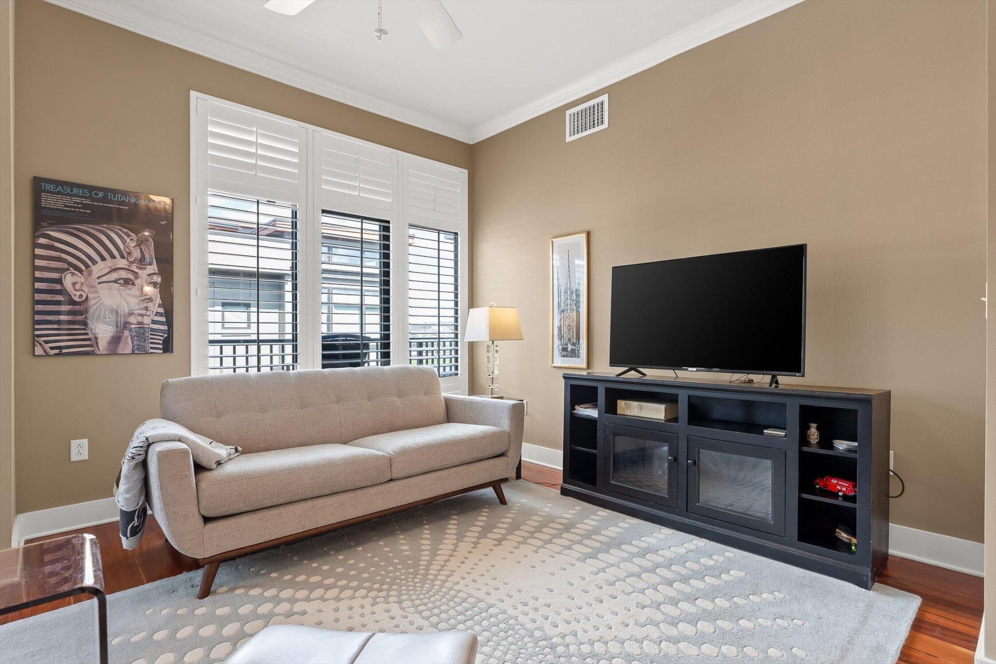 129 Walnut Street Unit 406