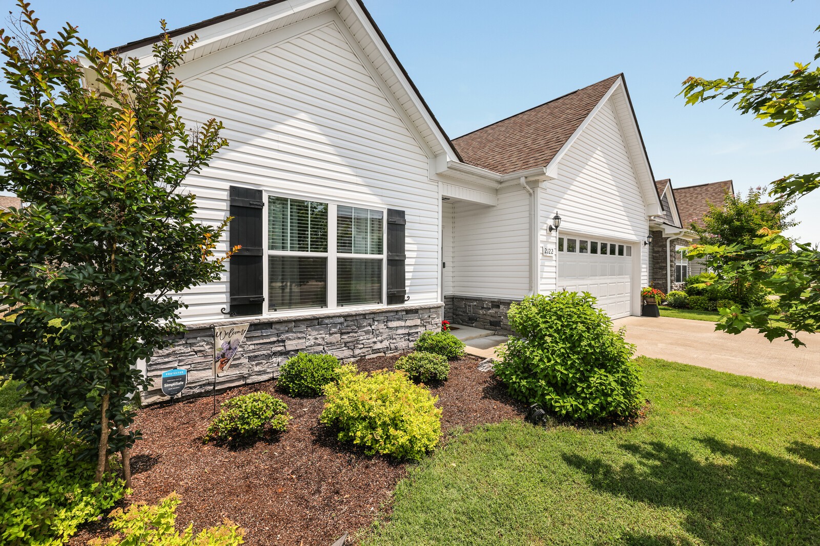 Middle Tennessee Properties 1 2122 Oak Dr