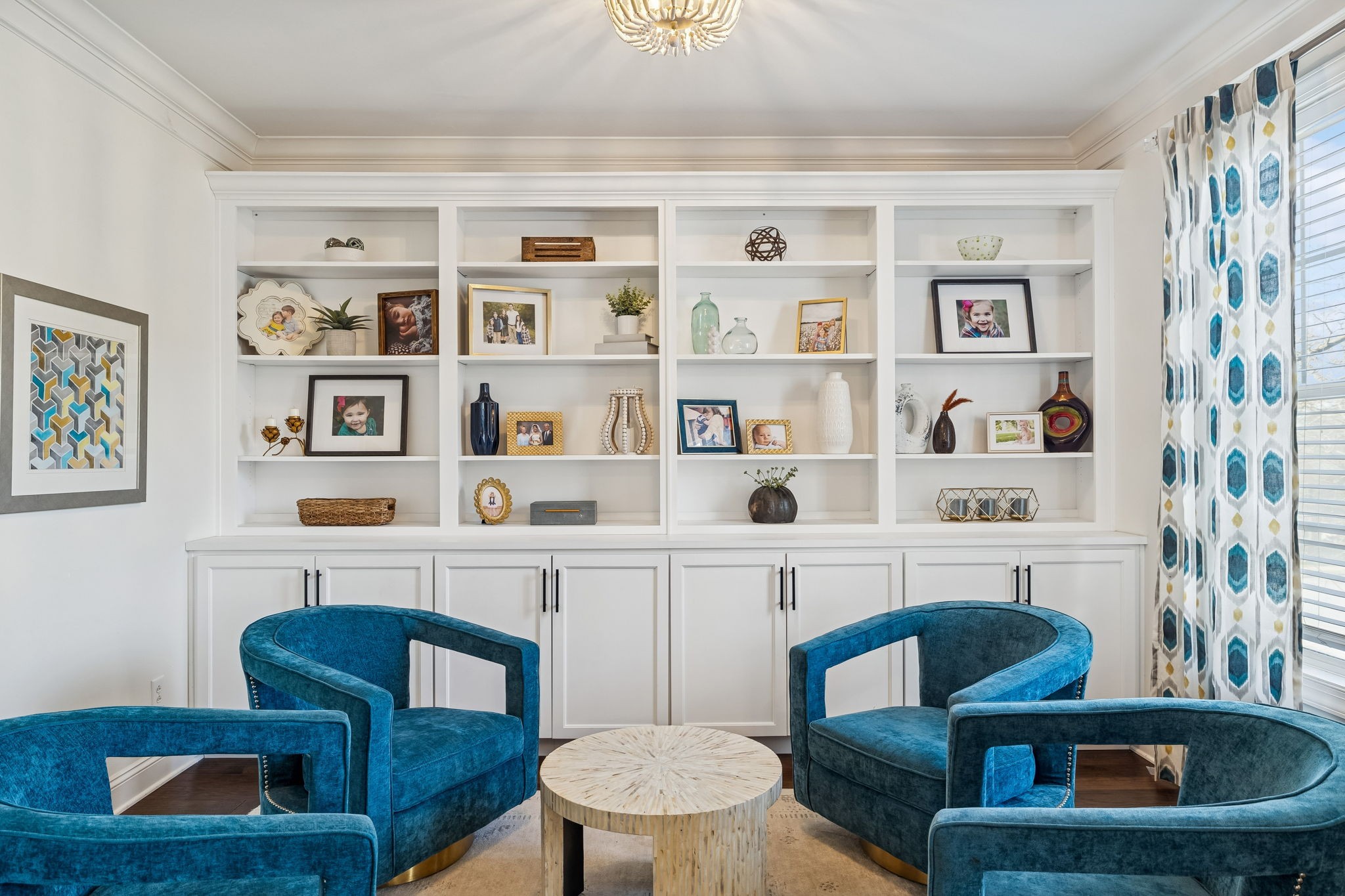 211 Eastgate Crescent Pl