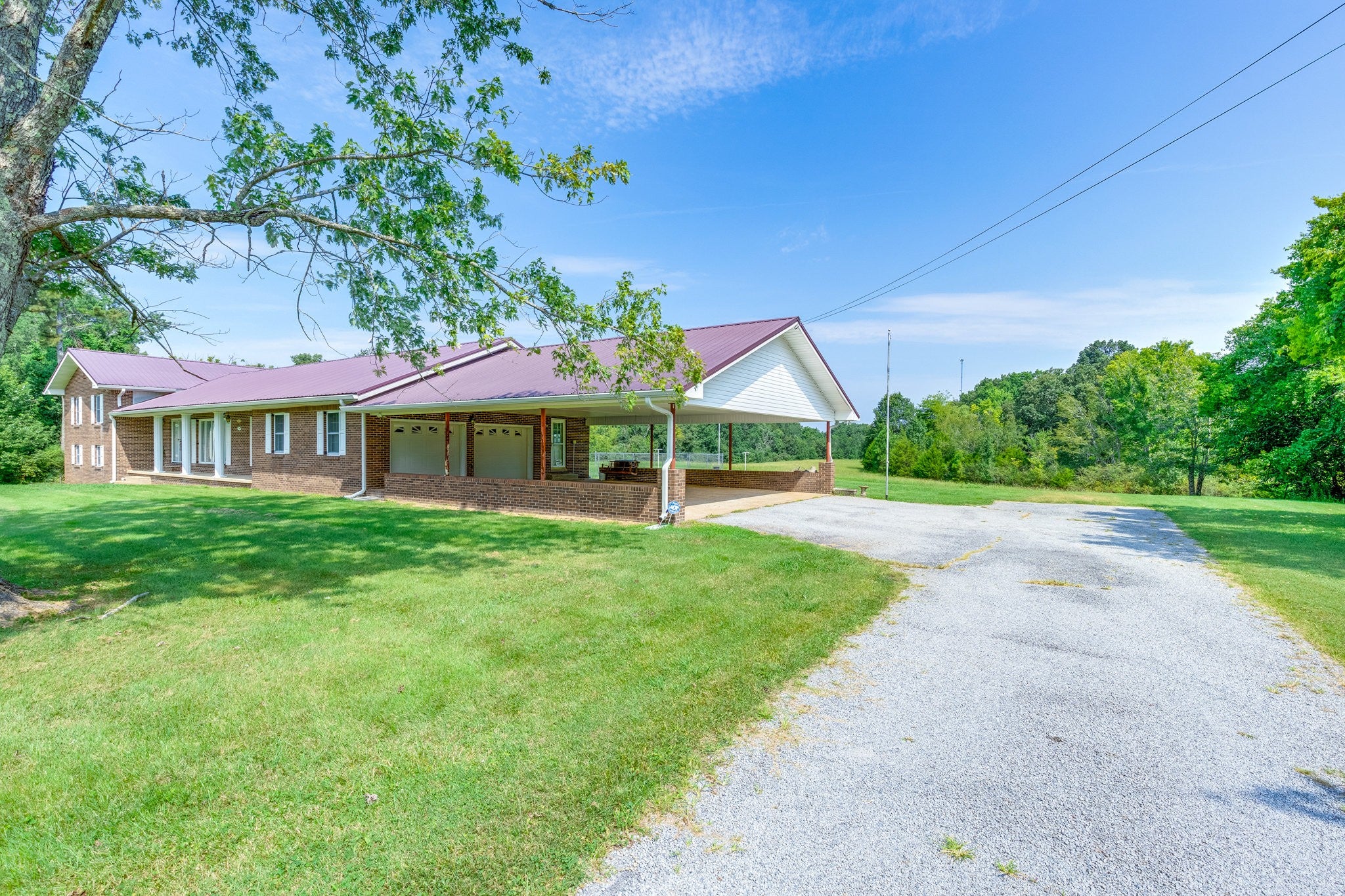 707 Summertown Hwy
