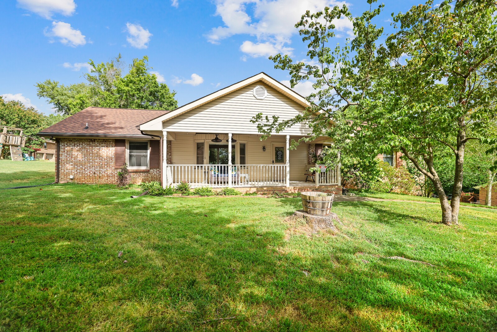 1775 Auburn Dr