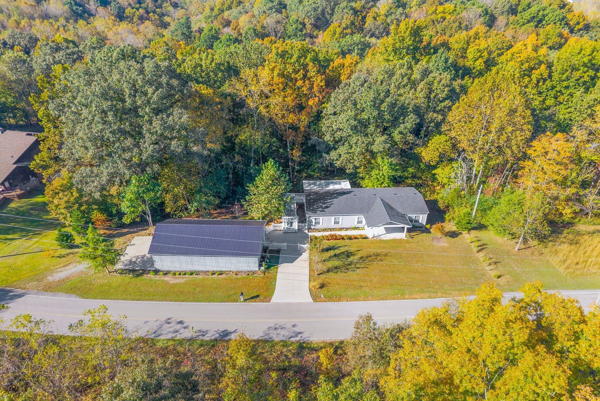 1551 Harrell Ln