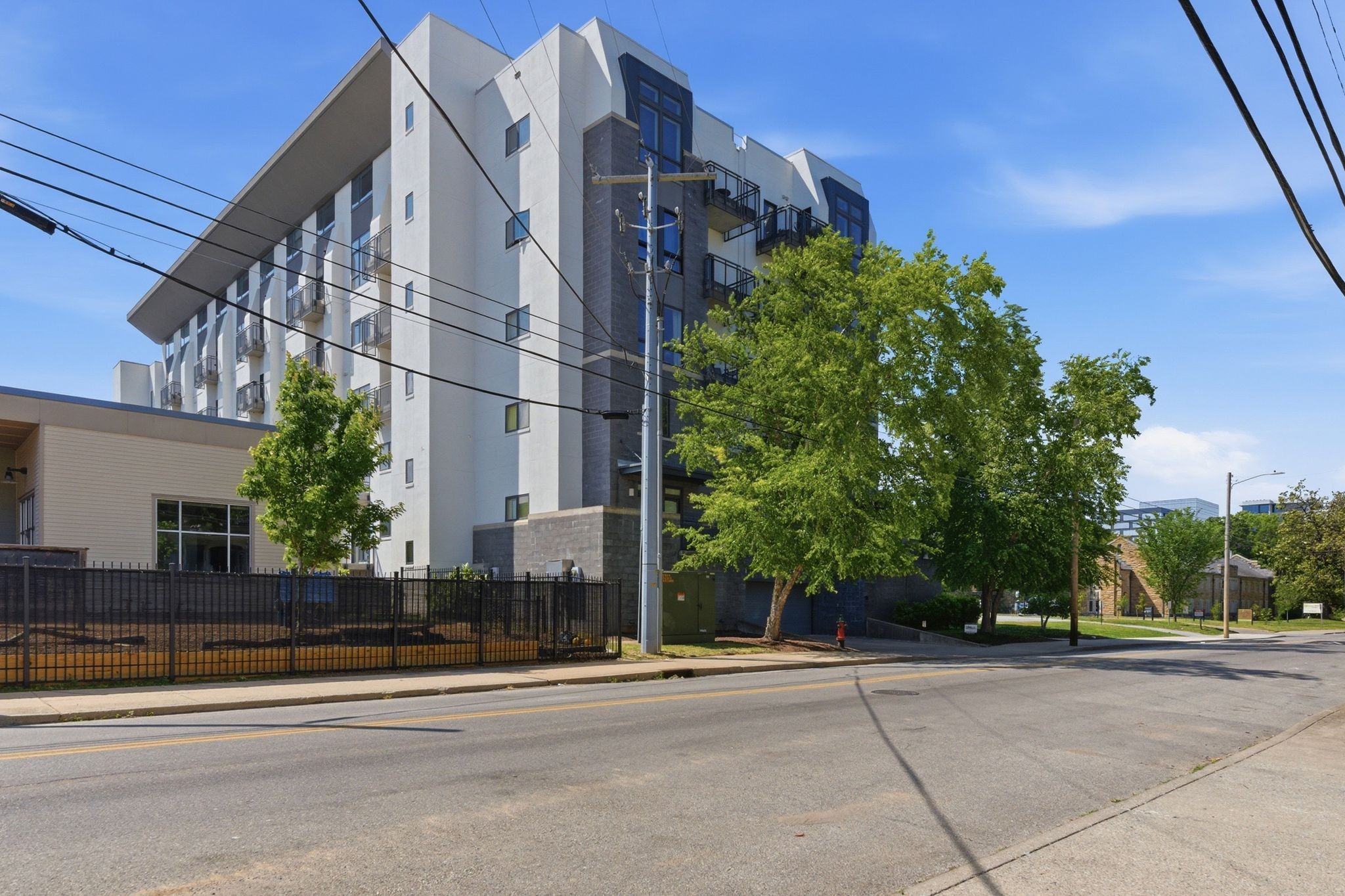 1101 18th Ave S 612