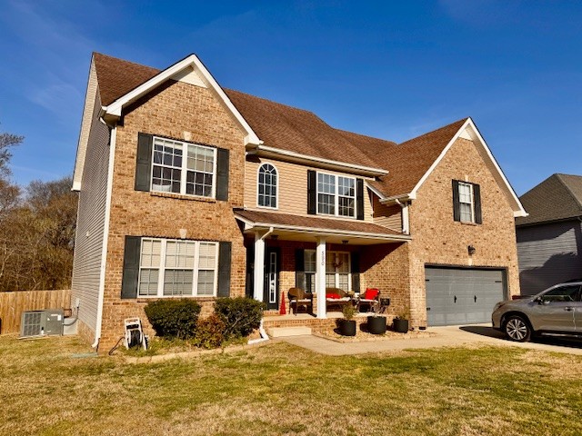 590 Winding Bluff Way