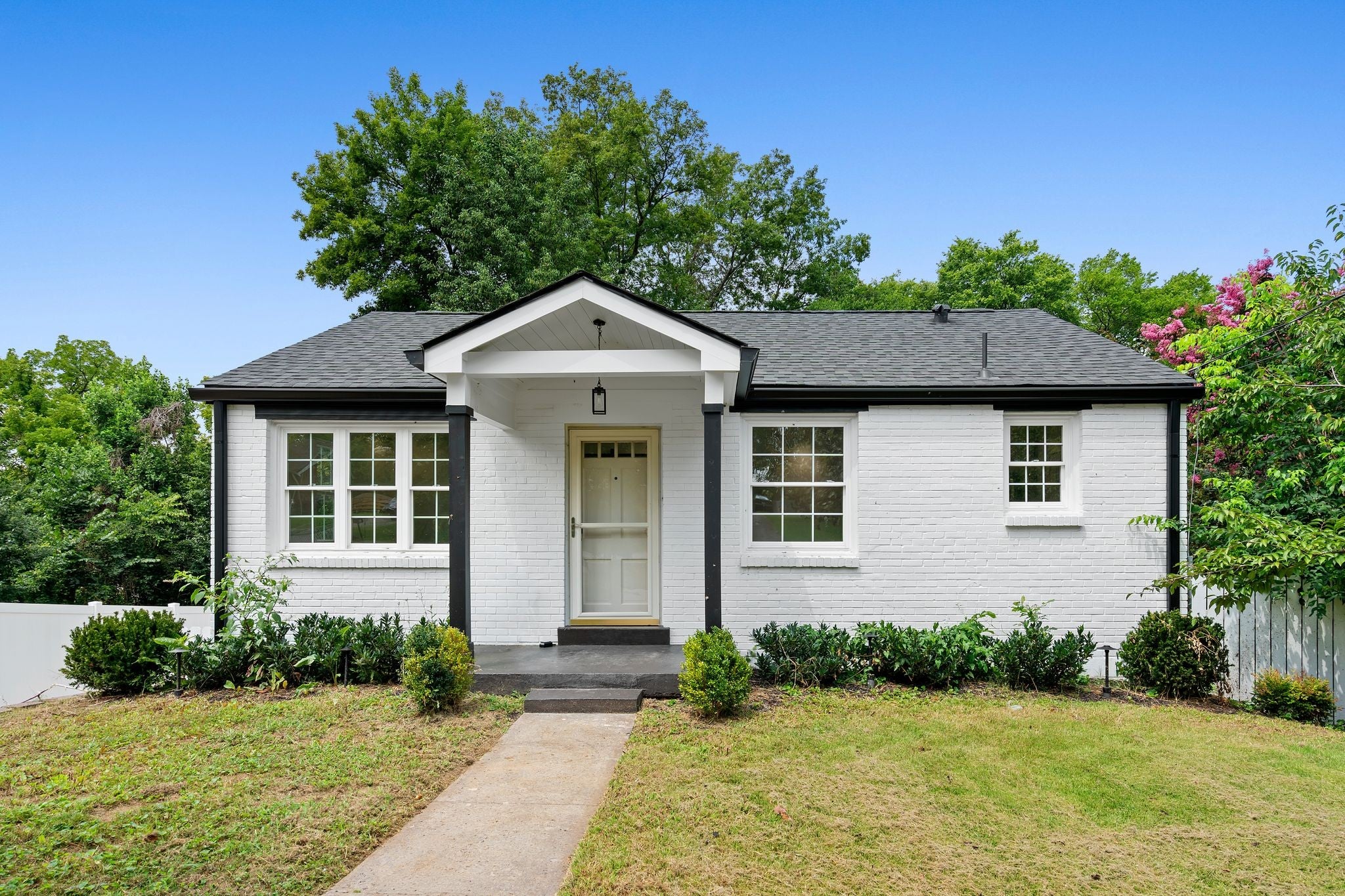 3-bed listing at 414 Springview Dr, Nashville