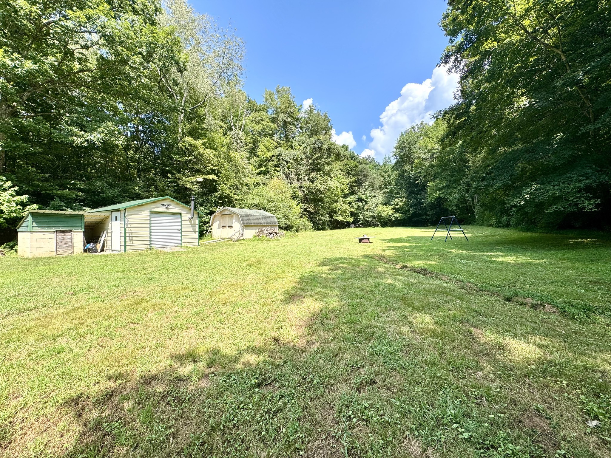 2464 Bucket Branch Rd