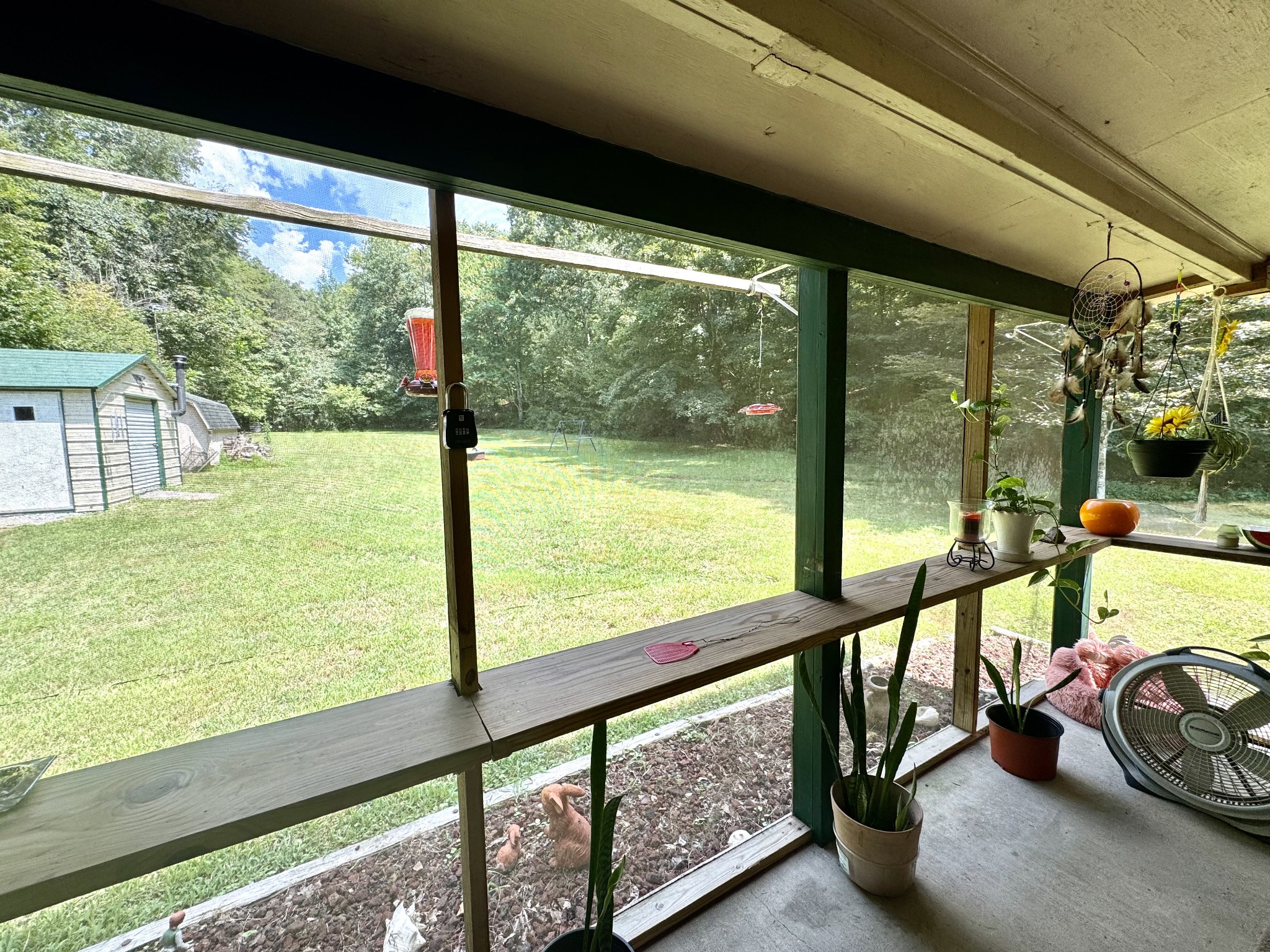 2464 Bucket Branch Rd