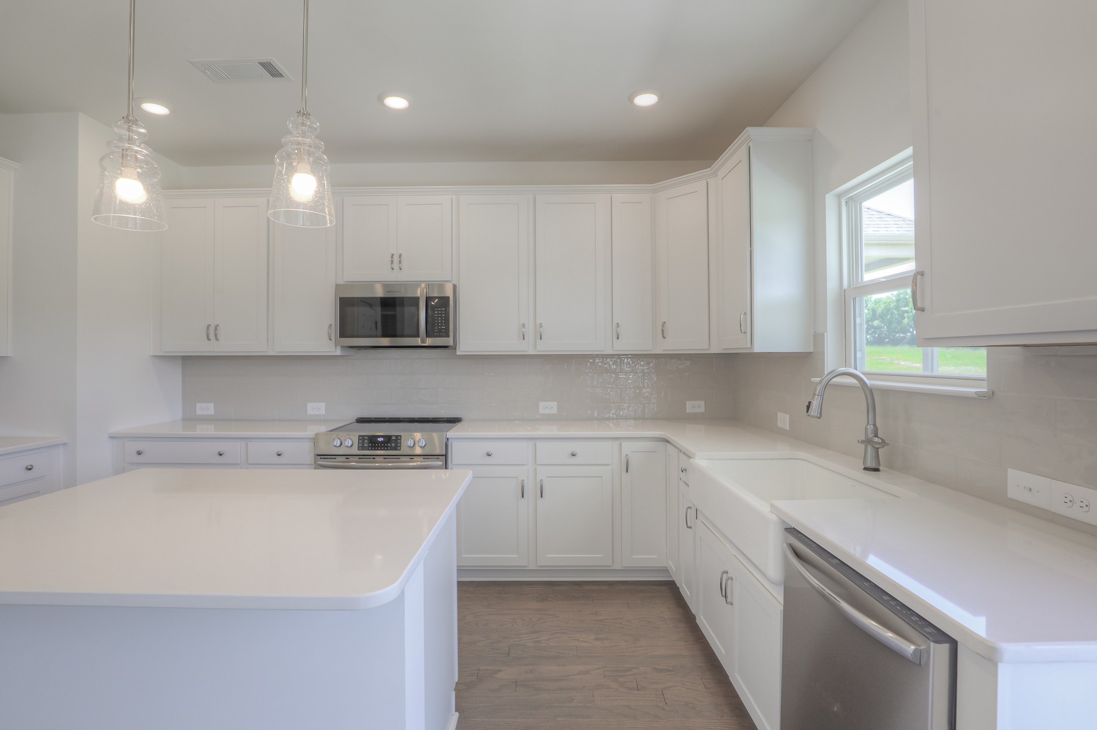 5100 Turquoise Lane