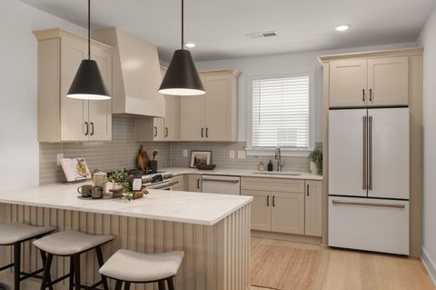 107 Chadwick Ct Madison TN 37115