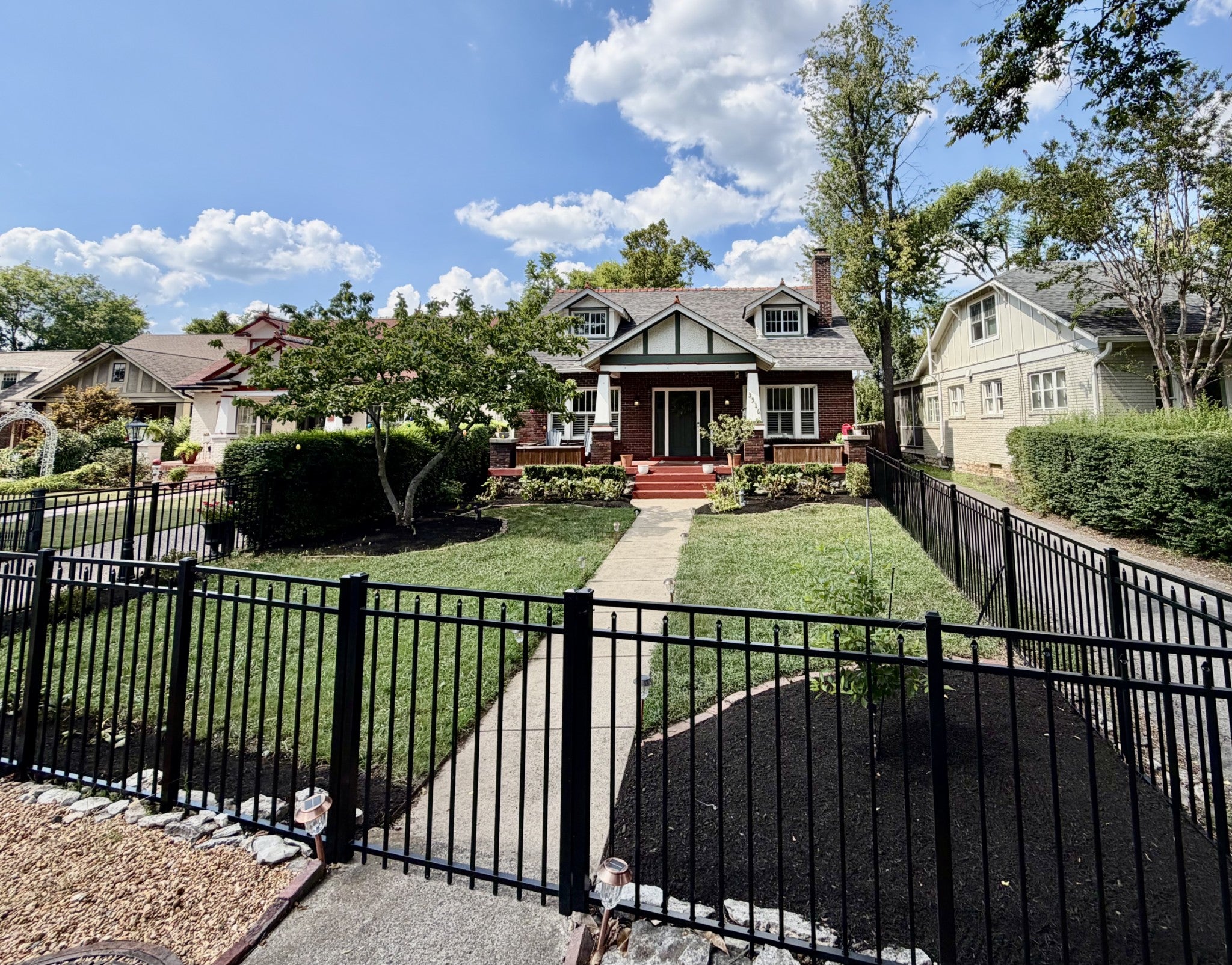 4-bed home sold in Nashville, TN 37205, 3516 Richardson Ave 3516 Richardson Ave, Nashville TN 37205 4-bed home, photo 2 of 12