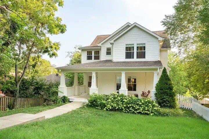 5.0-bed rental at 3311 Acklen Ave