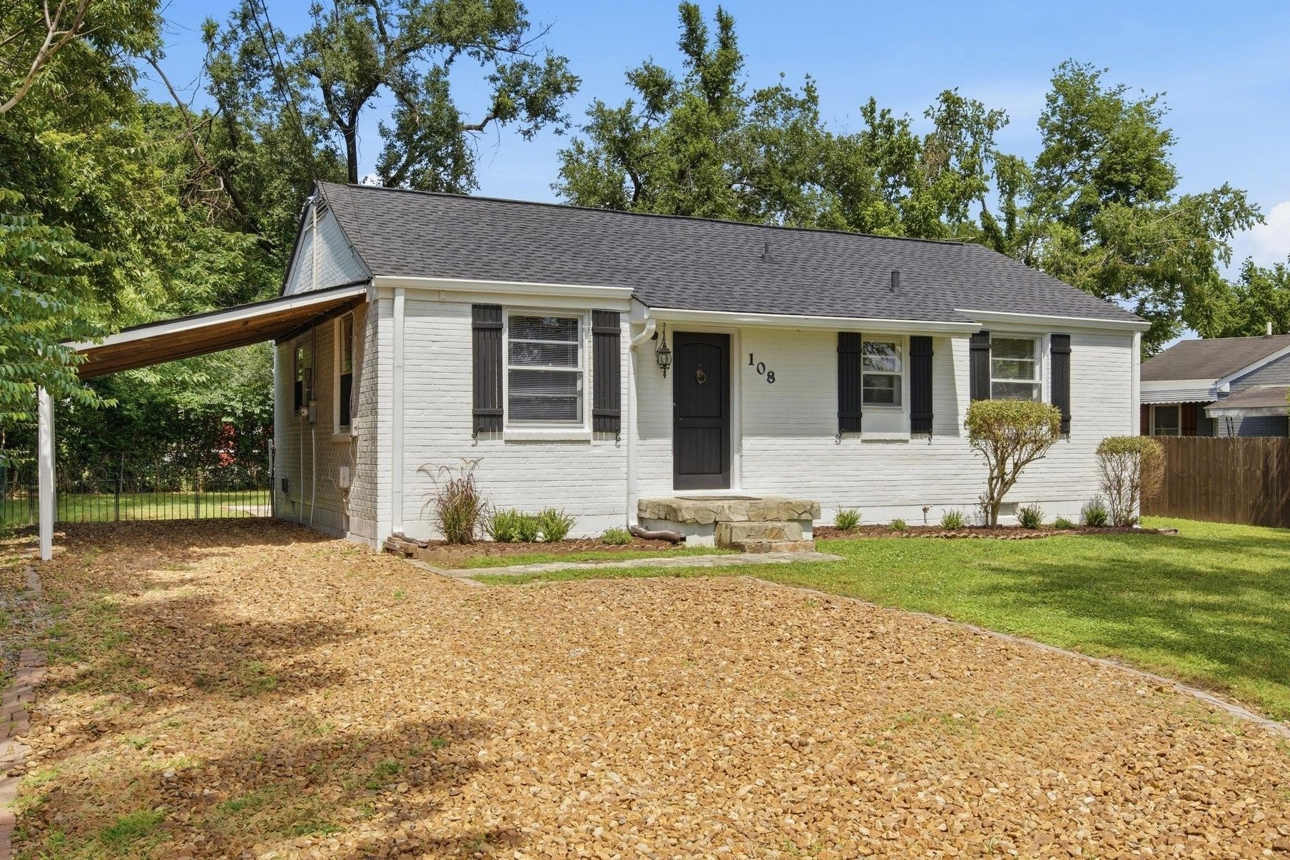 108 Stirton Rd
