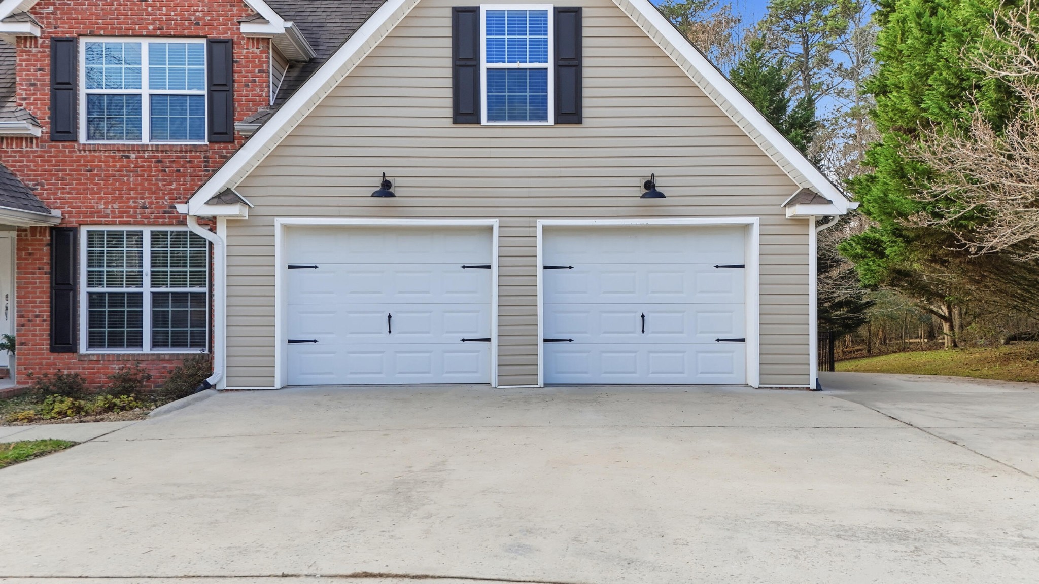 8900 Brett Daniel Way