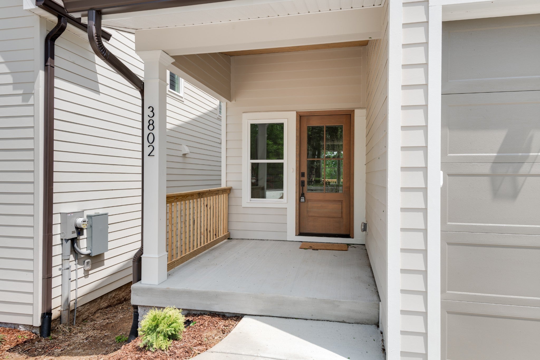 3802 Syfert Ln