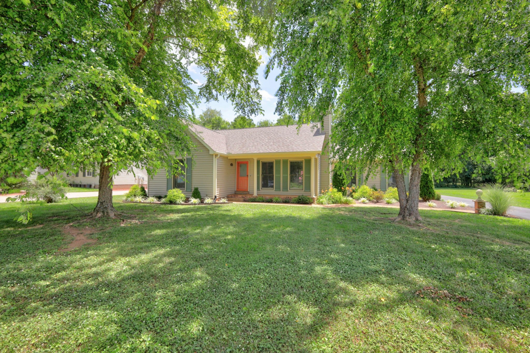 3215 Arthur Dr