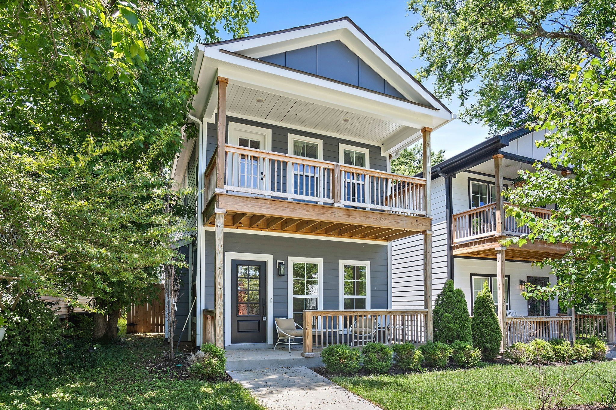 4-bed listing at 1829a 9th Ave N, Nashville