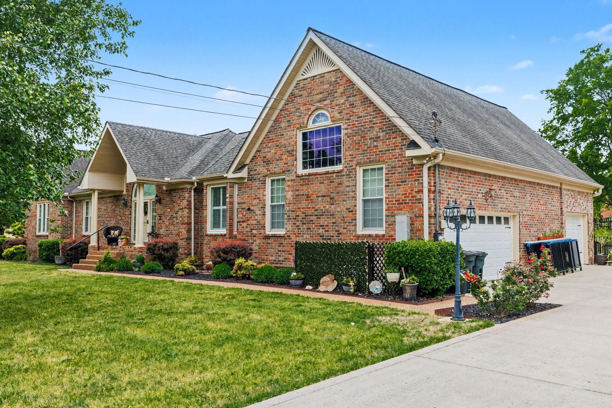 201 Buchanan Cir