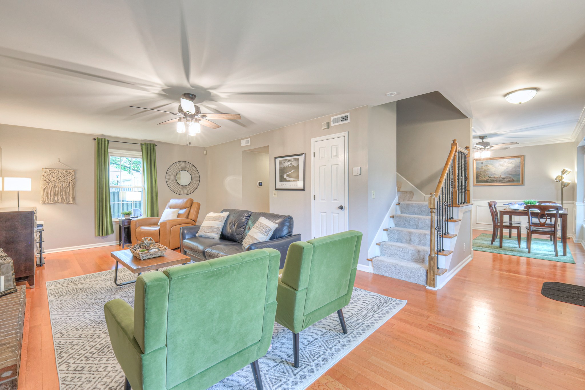301 Jennette Pl