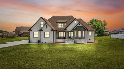 74 Holt Ln Tullahoma TN 37388