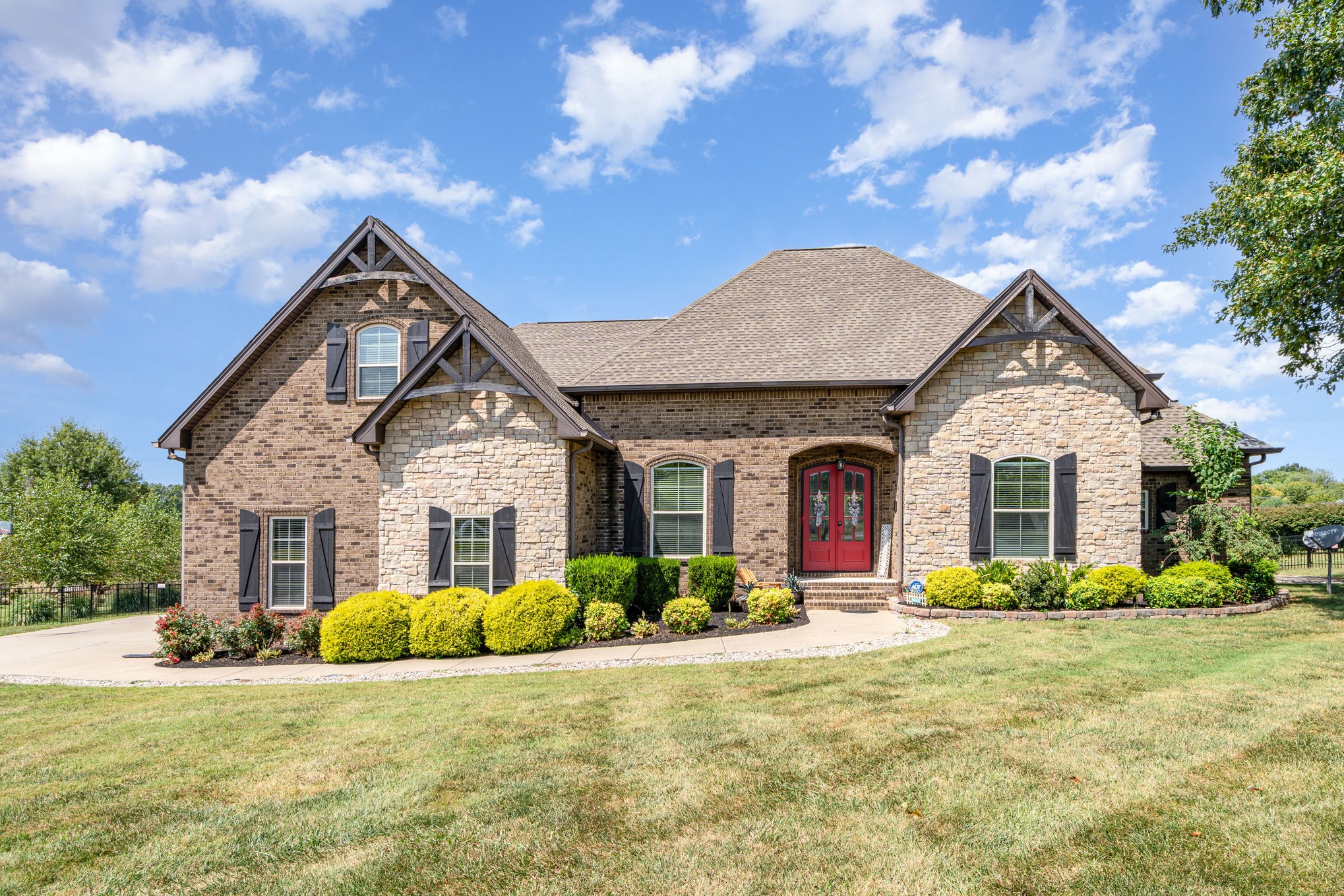 82 Deer Run Rd